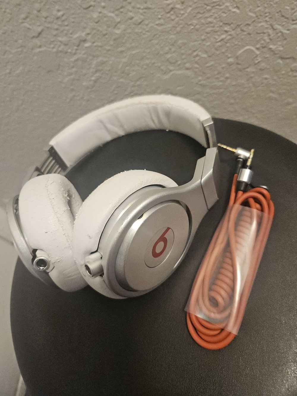Beats by Dre Monster Pro On Ear Wired Headphones